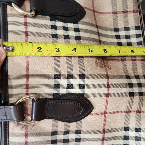 🔹️ BURBERRY🔹️ Vintage shoulder BAG (REPLACEMENT STRAPS) ✨️🤎 - Picture 13 of 14